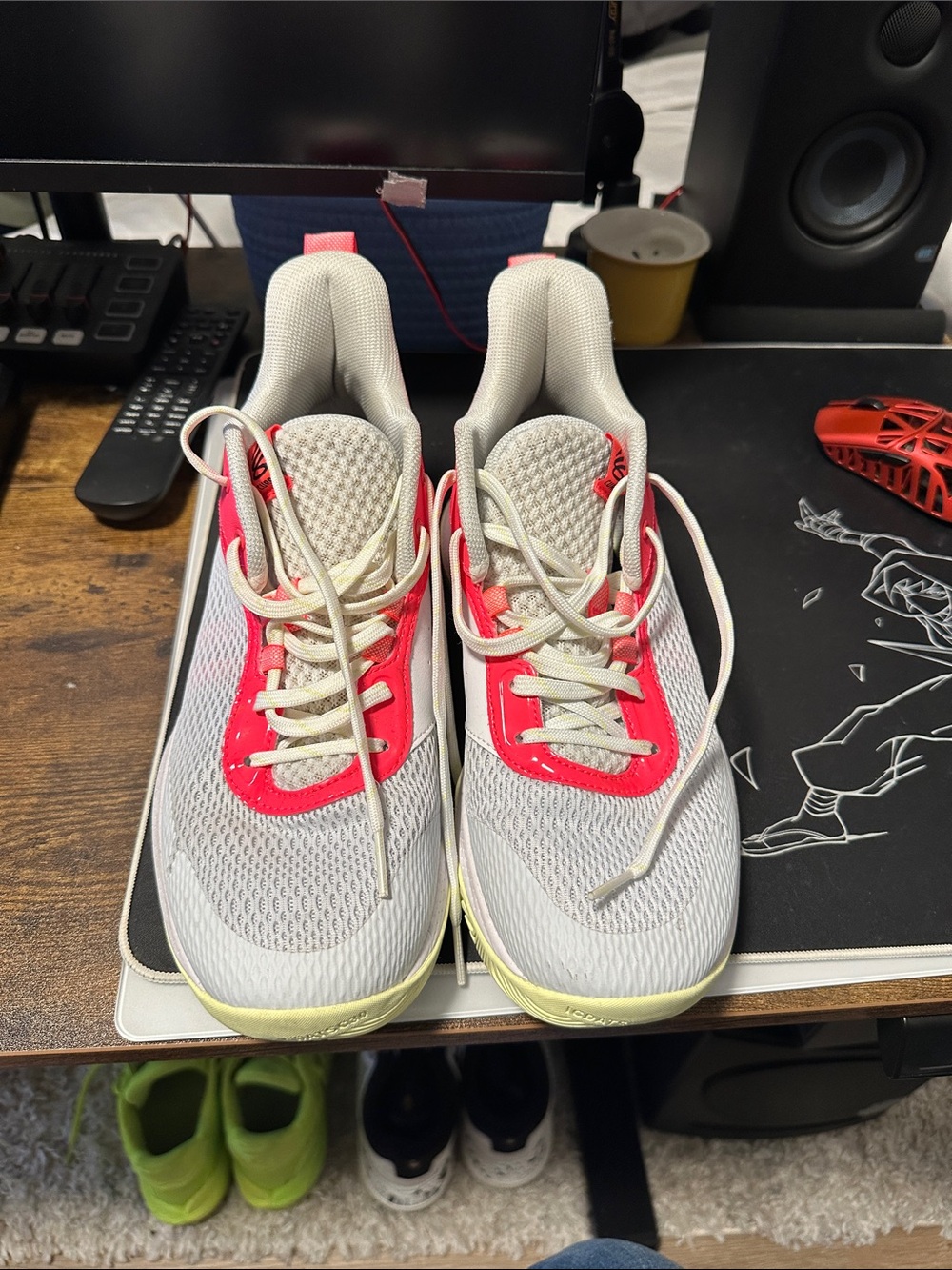 Under Armour Men's Athletic Basketball Shoes